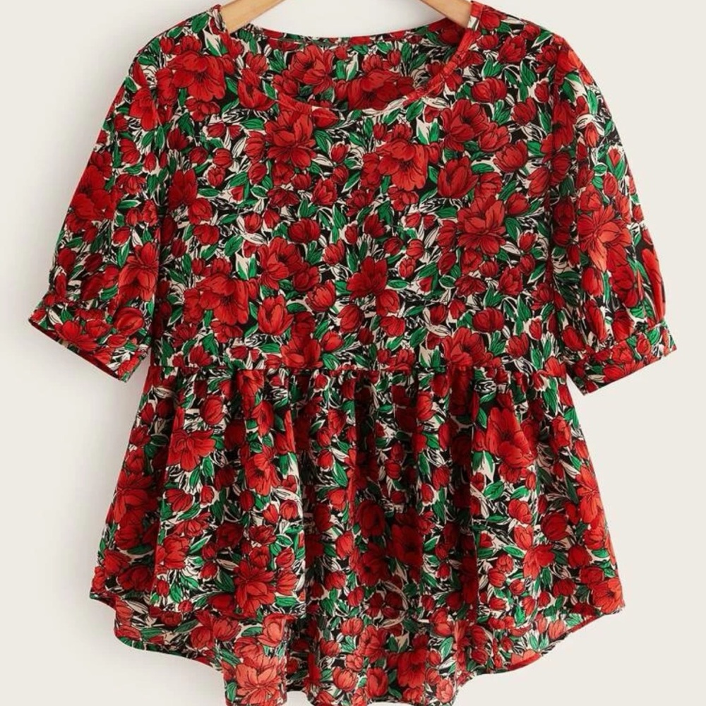 Allover Floral Print Dip Hem Blouse NWOT - 20W